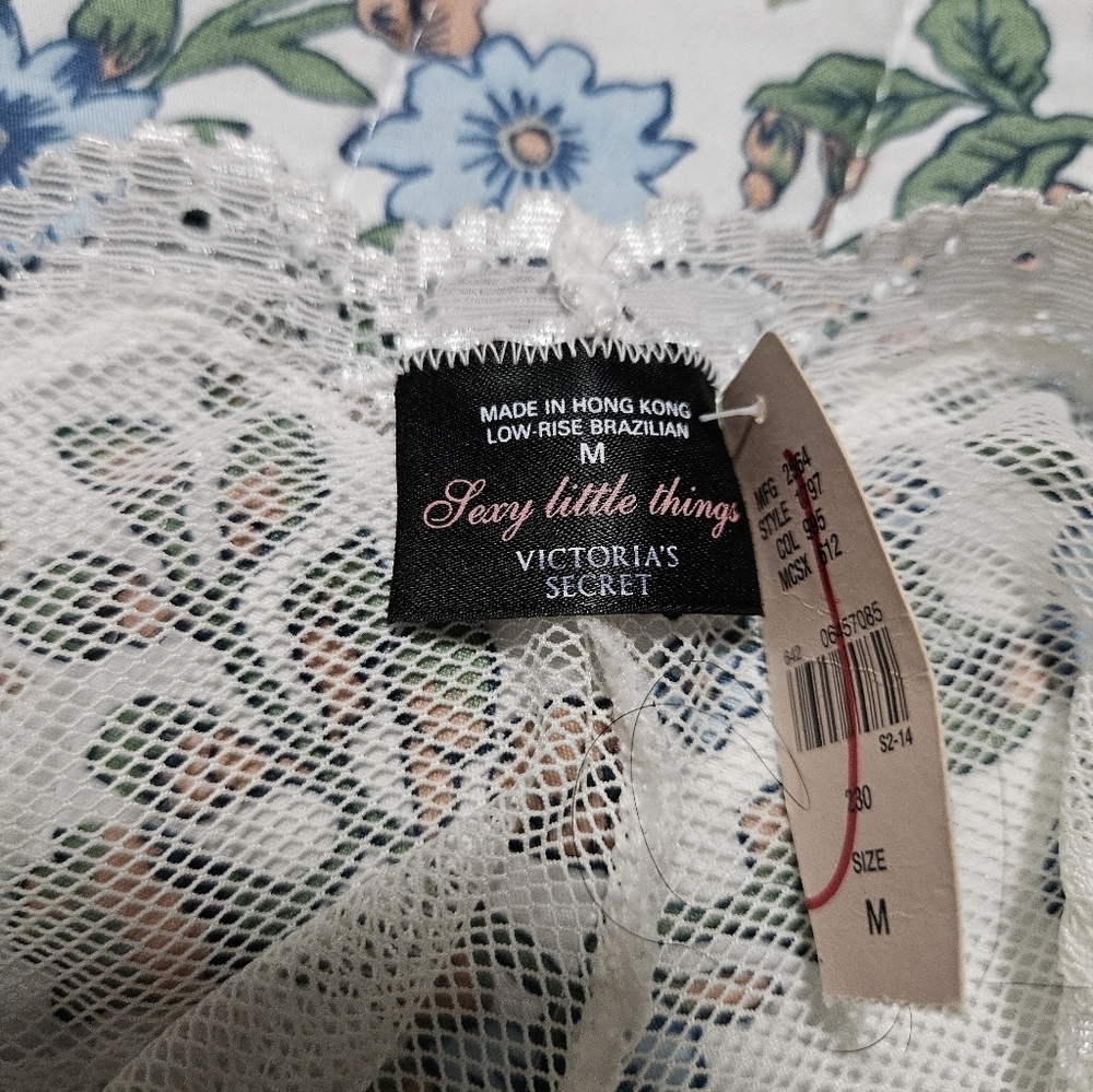 NWT Vintage Victoria's Secret Sexy Little Things Underwear - Picture 4 of 4